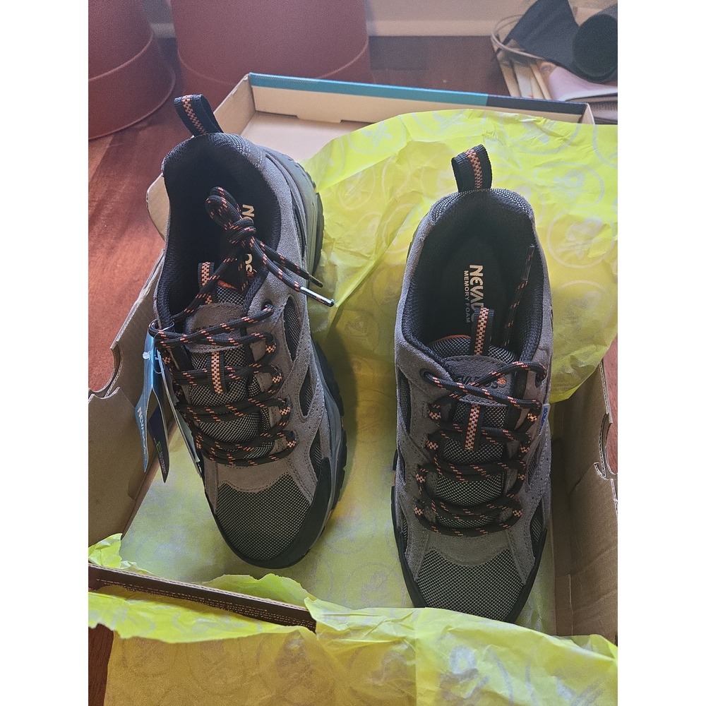 Nevados Men's Hiking Sneaker‎